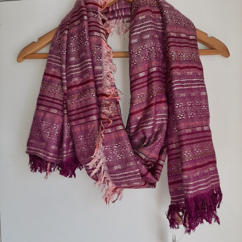 Theodora & Callum Women's Elegant Stripe Wrap
